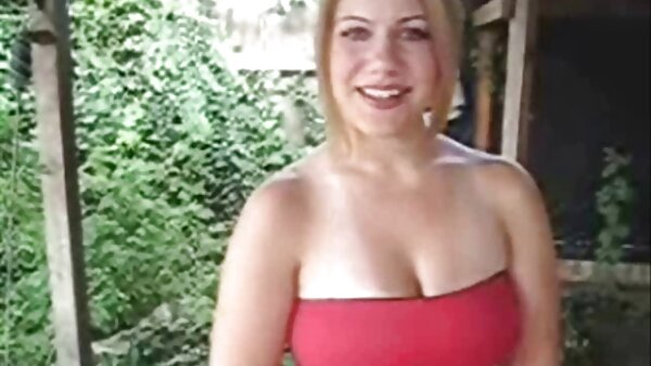 Das sexy Fitness-Blondchen Alex Grey wird im Fitnessstudio von einem heißblütigen kostenlose deutsche amateur pornos Sportler gefickt